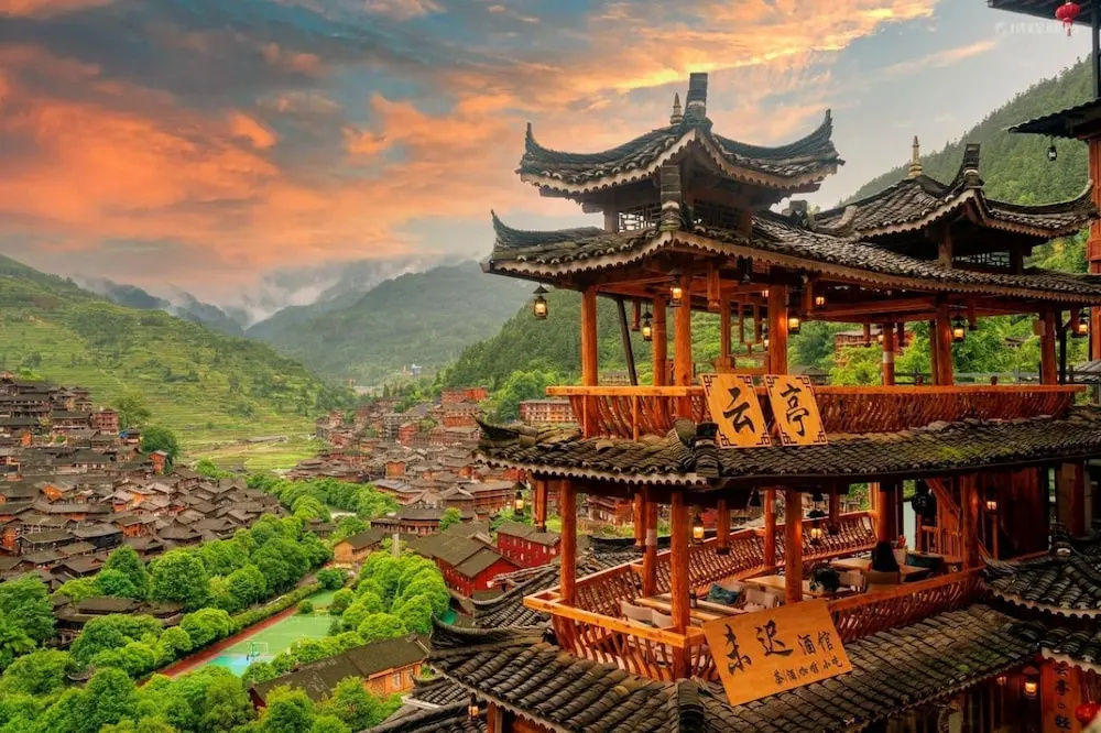 Xijiang Yunting Light Luxury Panoramic