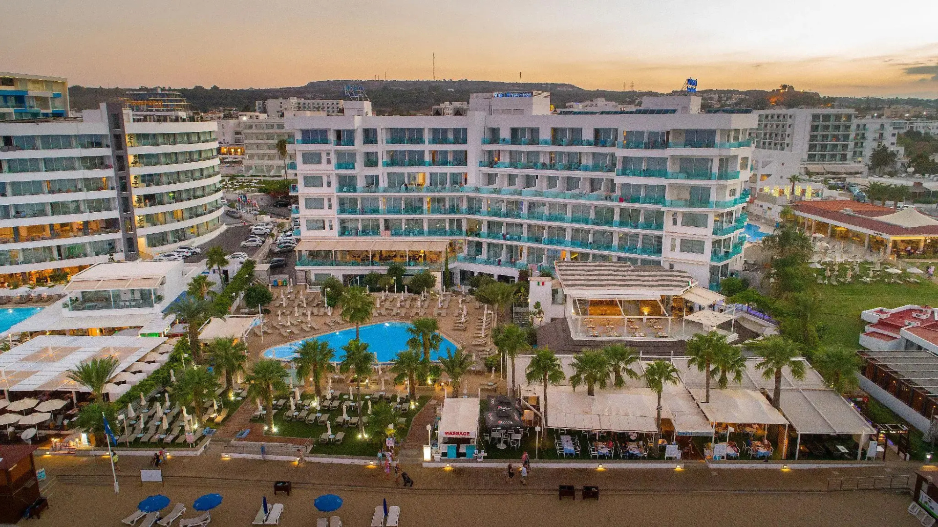 Photo - Vrissaki Beach Hotel