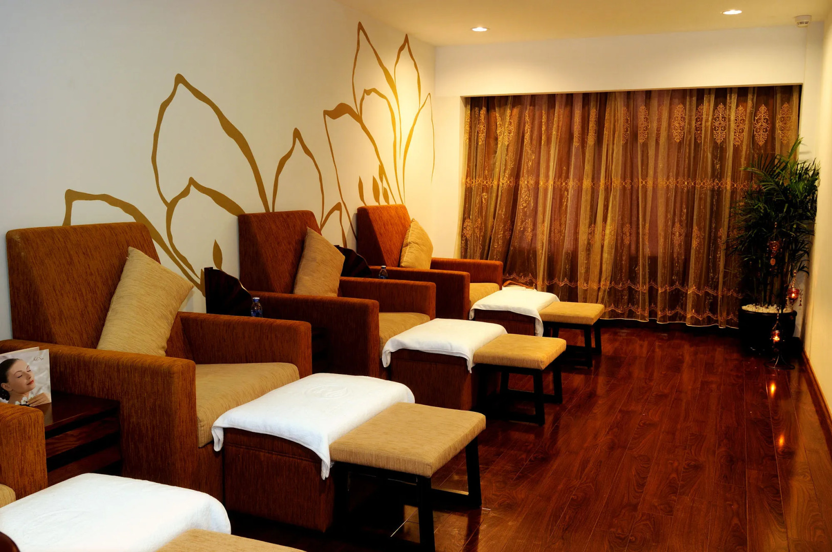 Photo - Silverland Yen Hotel