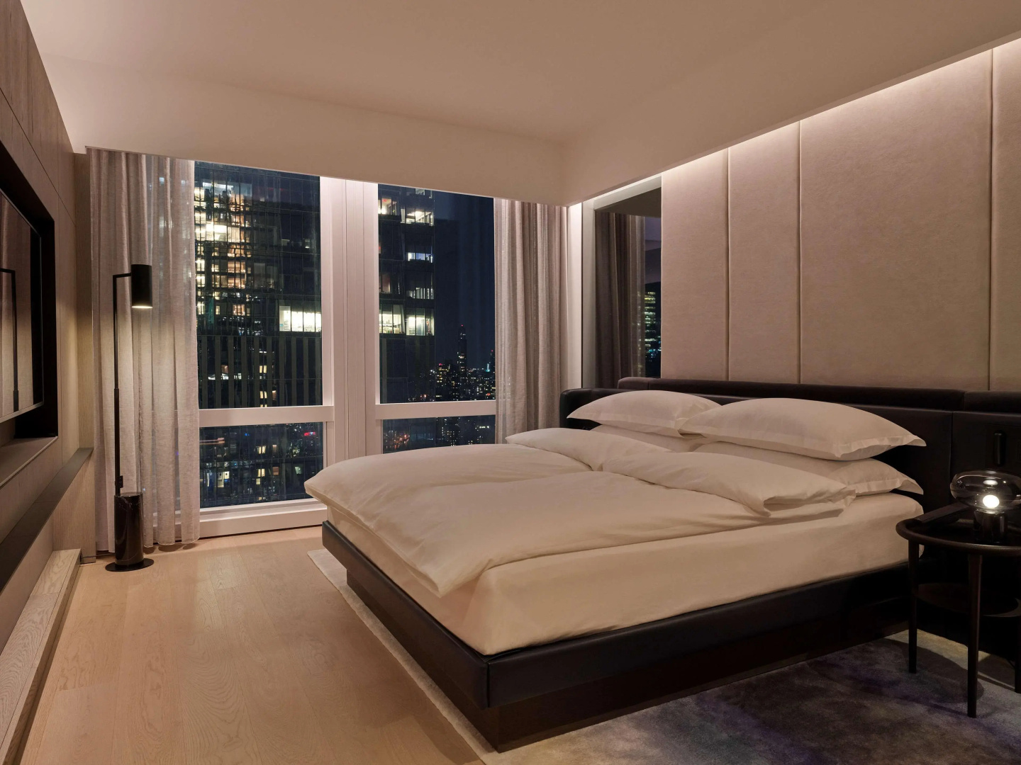 Photo - Equinox Hotel New York