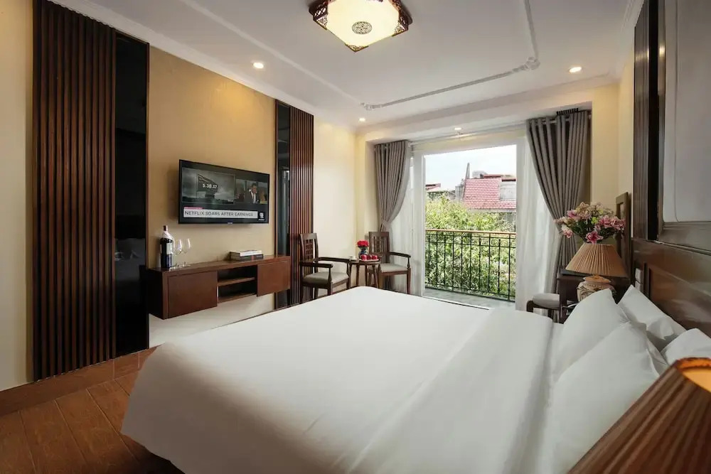 Photo - The West Hotel & Spa