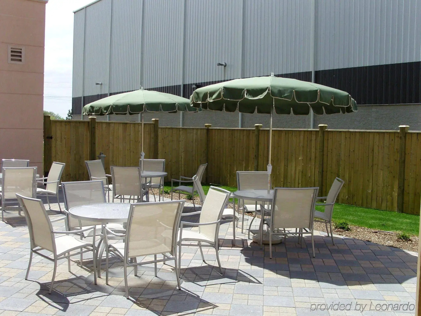 Photo - Fairfield Inn & Suites by Marriott Guelph