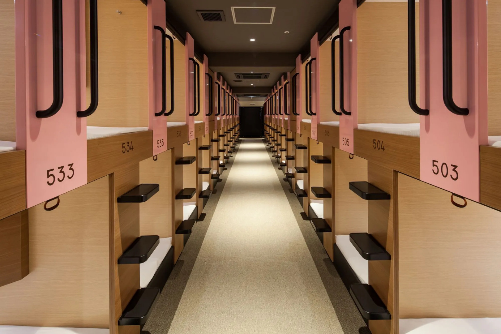 Foto - Y's CABIN Osaka Namba