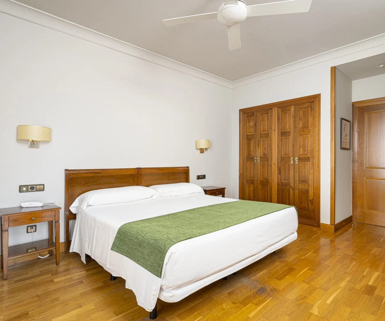 Photo - Hotel Hernán Cortés