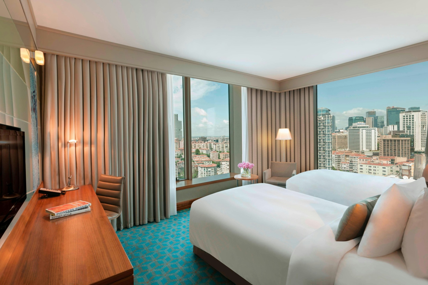 Foto - Renaissance Istanbul Polat Bosphorus Hotel