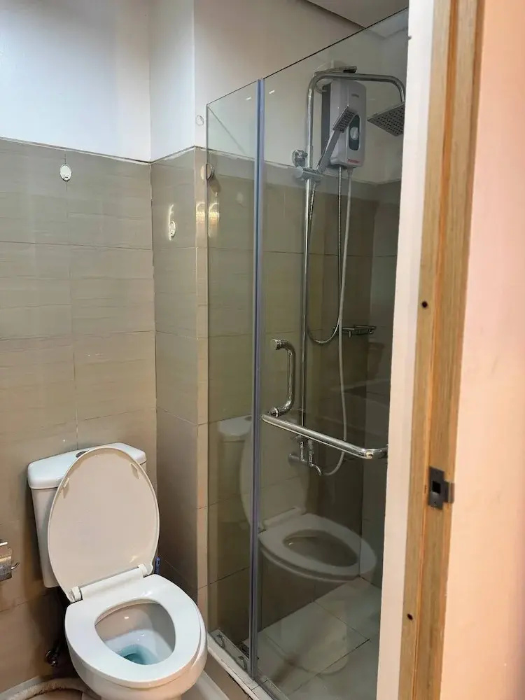 Photo - Relax in Pasay City's Best Kept Secret - Spacious Condo With Garden View