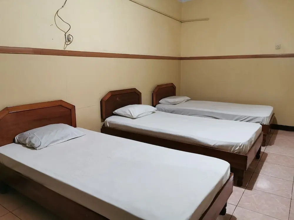 Foto - Hotel Al Hakim Syariah Redpartner