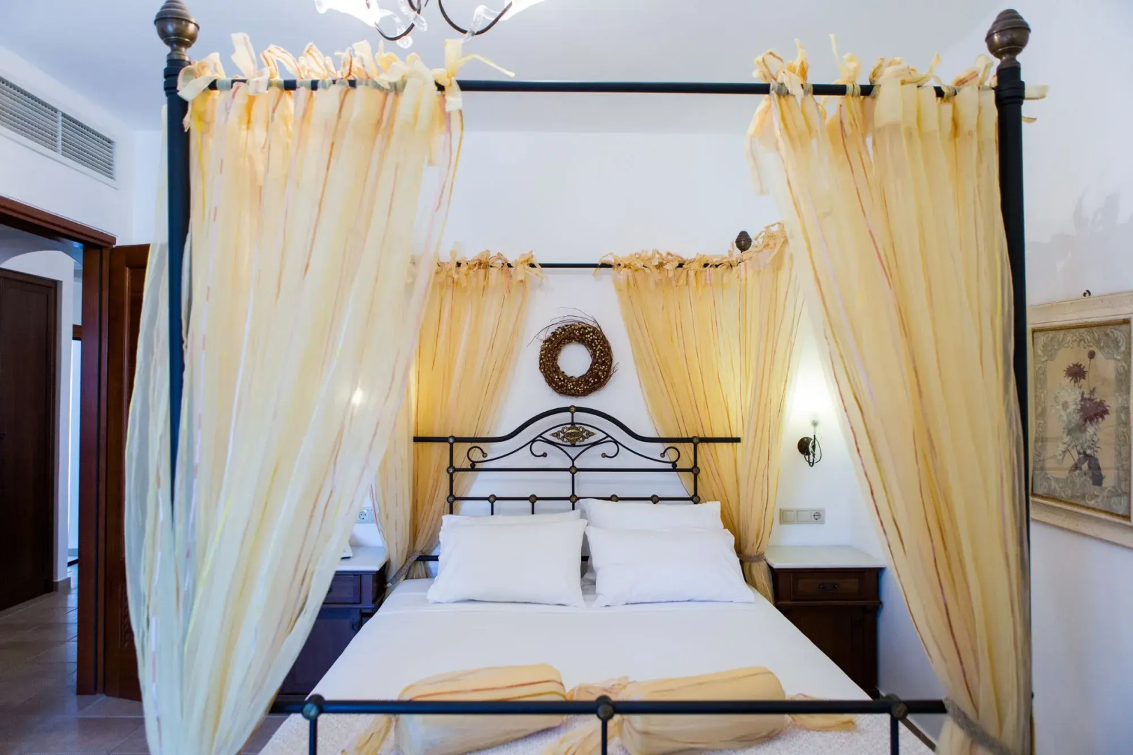 Photo - Plaza Beach Hotel