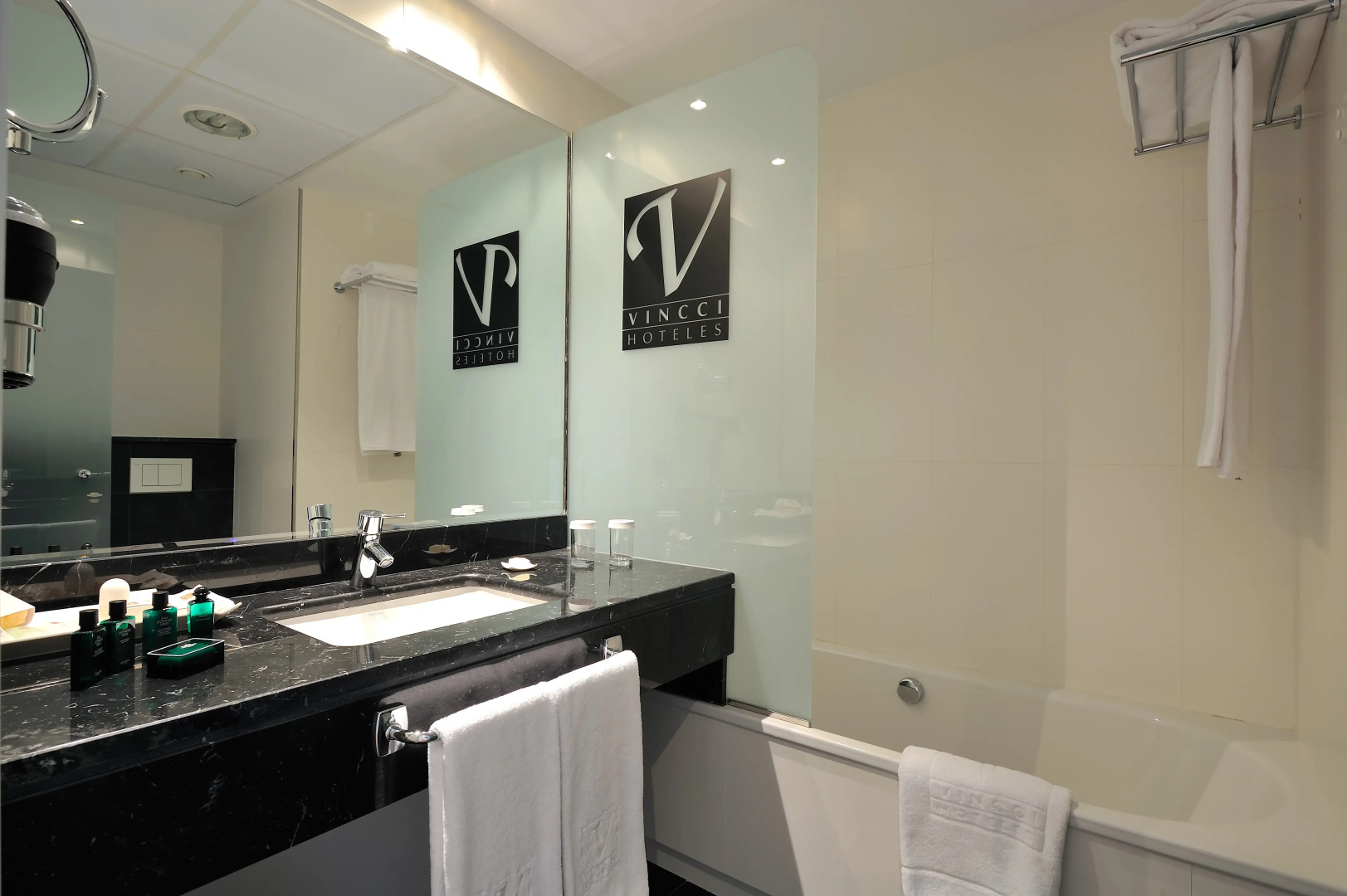 Photo - Catalonia Málaga