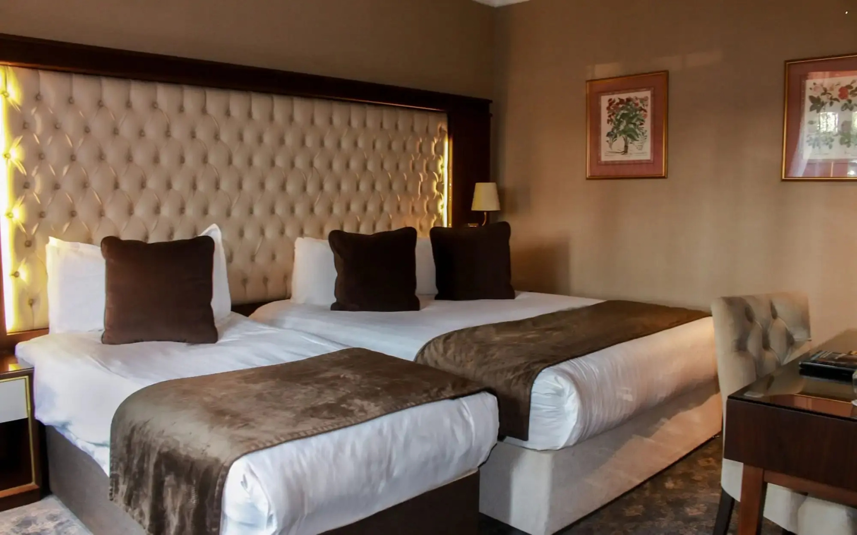 Photo - Warren House Hotel