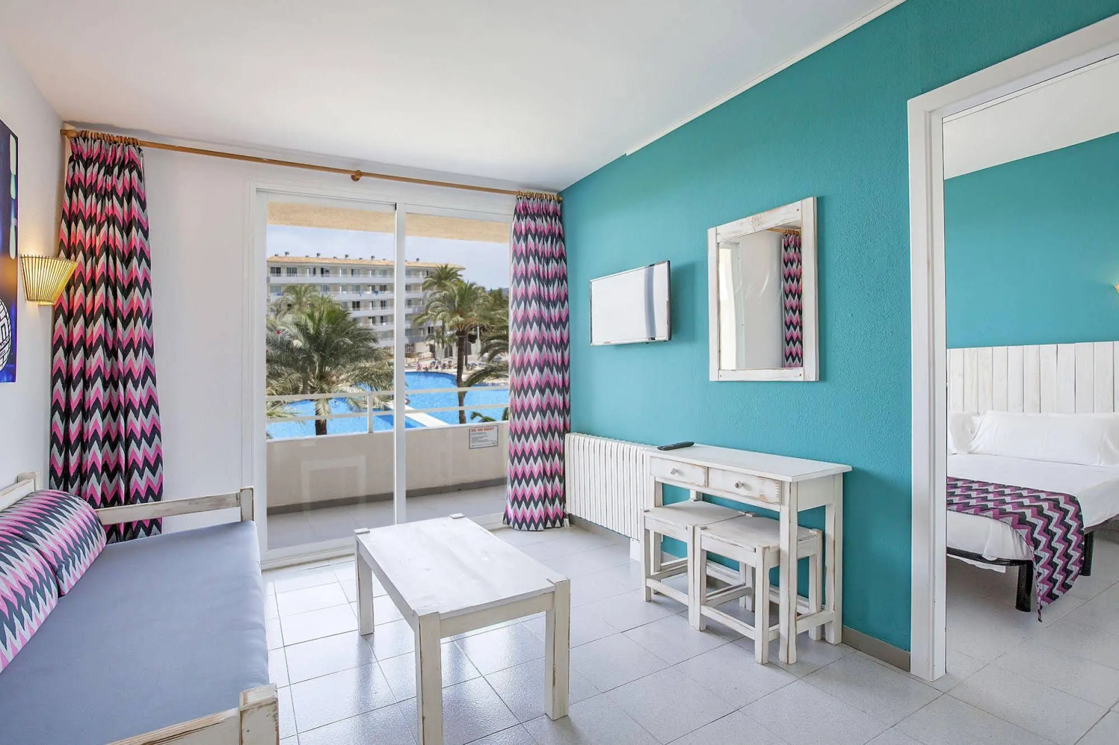 Photo - tent Calvia Beach
