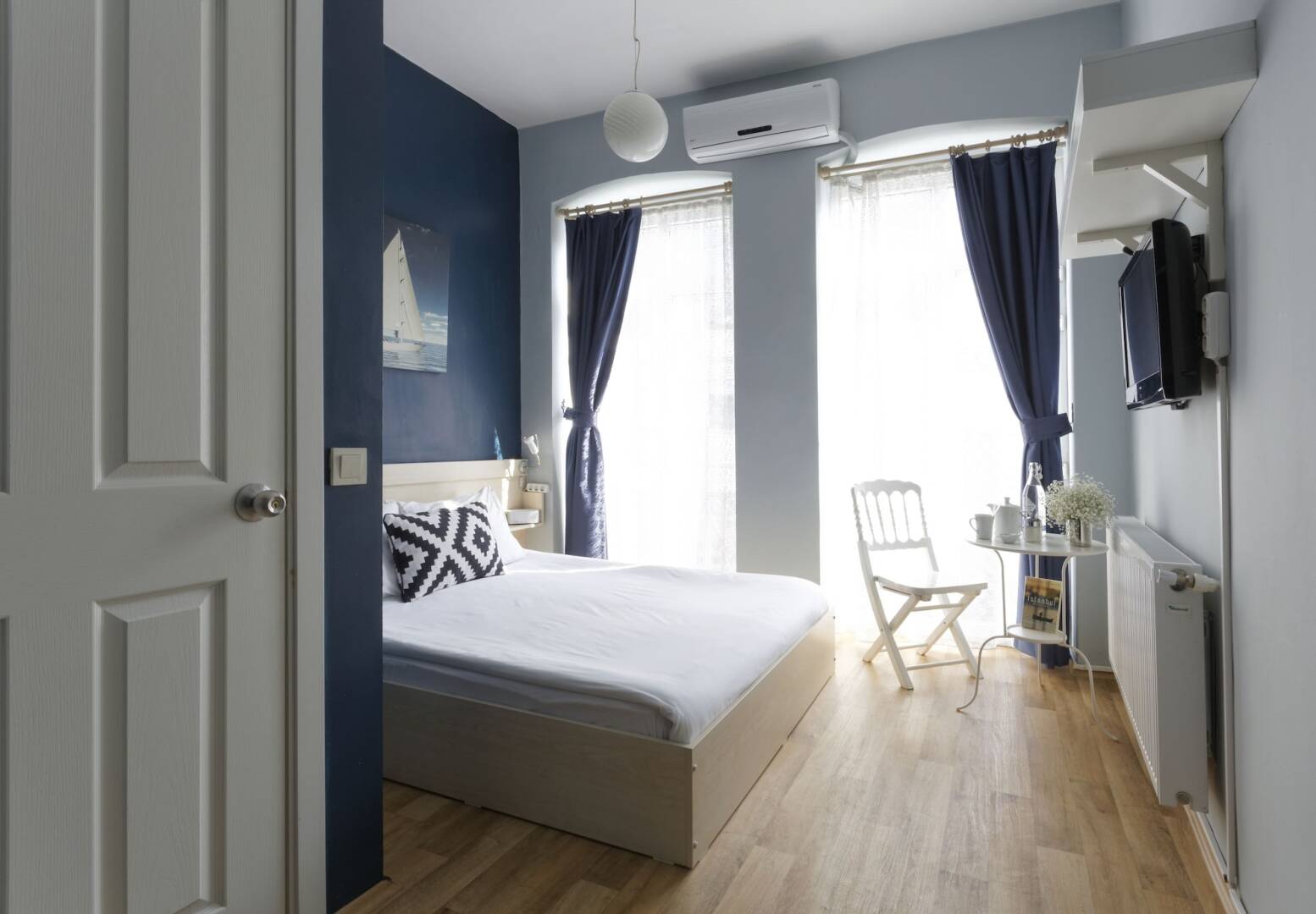 Photo - Cheers Porthouse