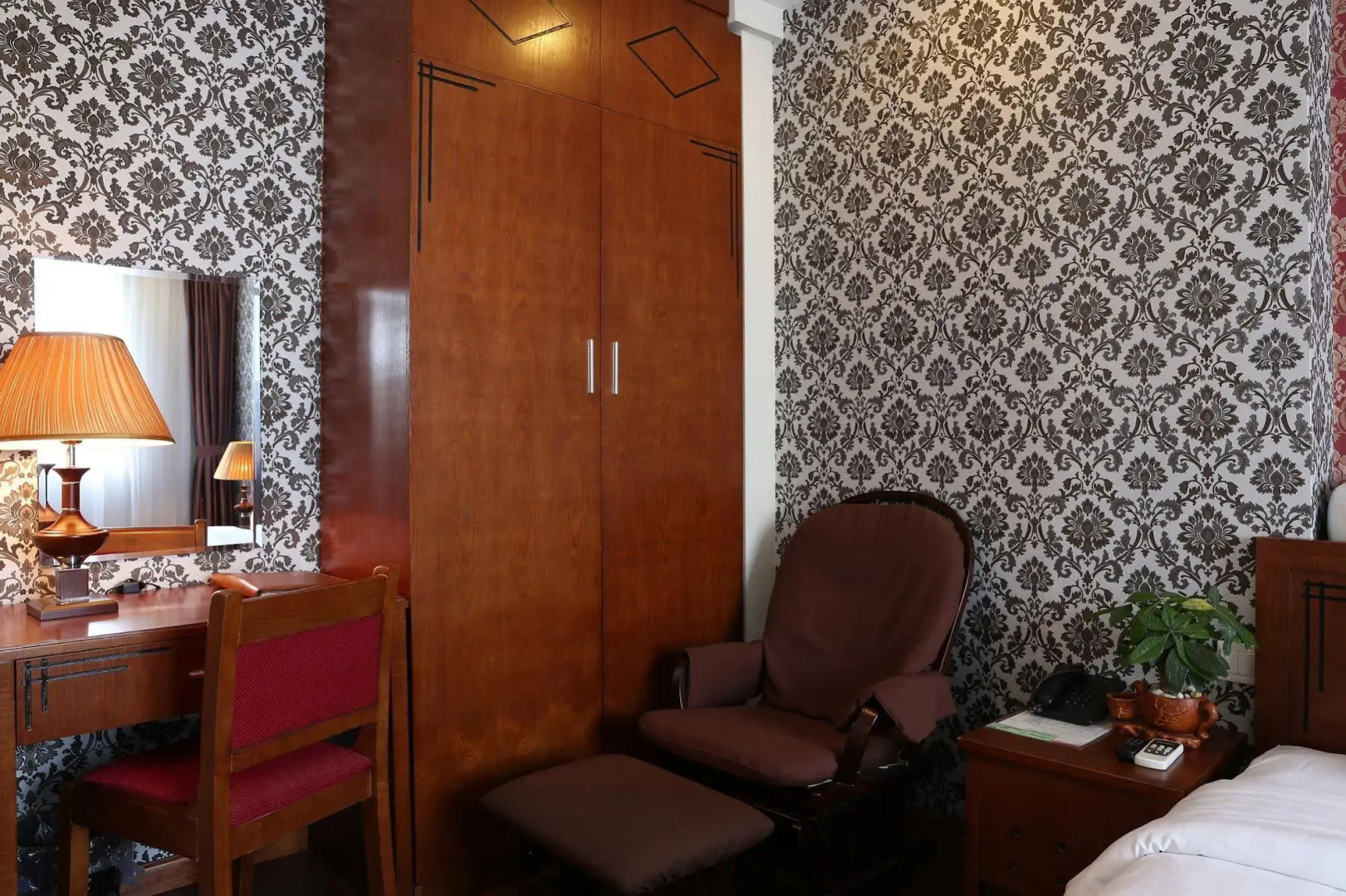 Foto - First Eden Hotel