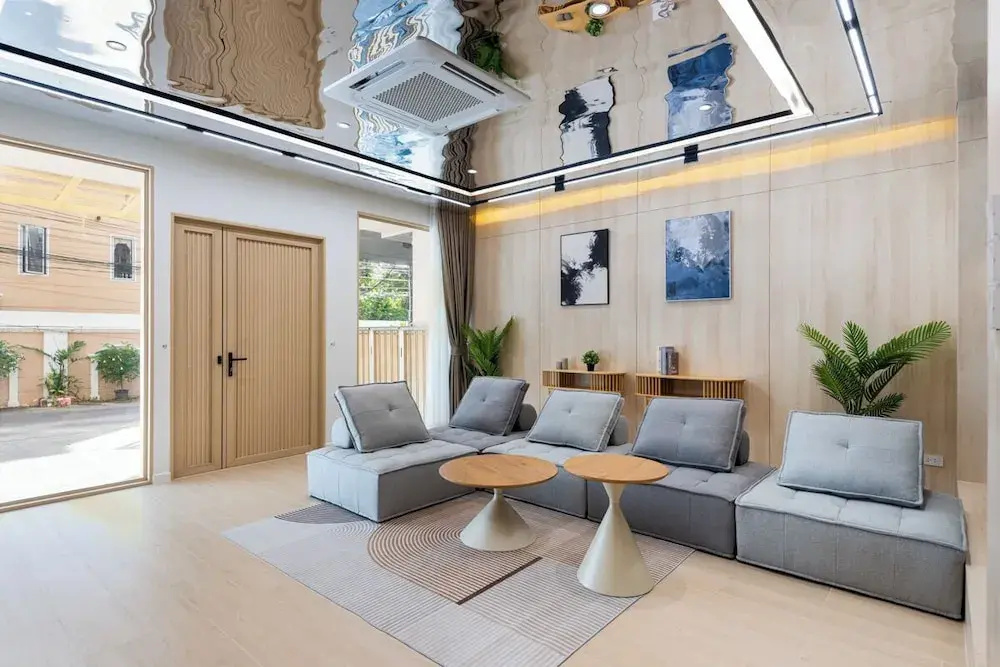 Foto - Spacious 4BR Muji Home With Loft & Pool in Ekkamai
