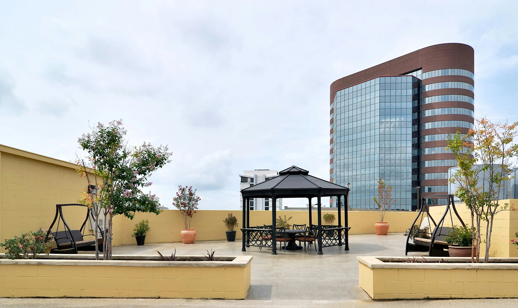 Photo - Embassy Suites by Hilton Nashville at Vanderbilt