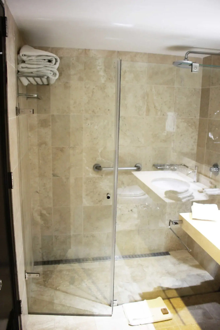 Photo - Sol de Oro Hotel & Suites