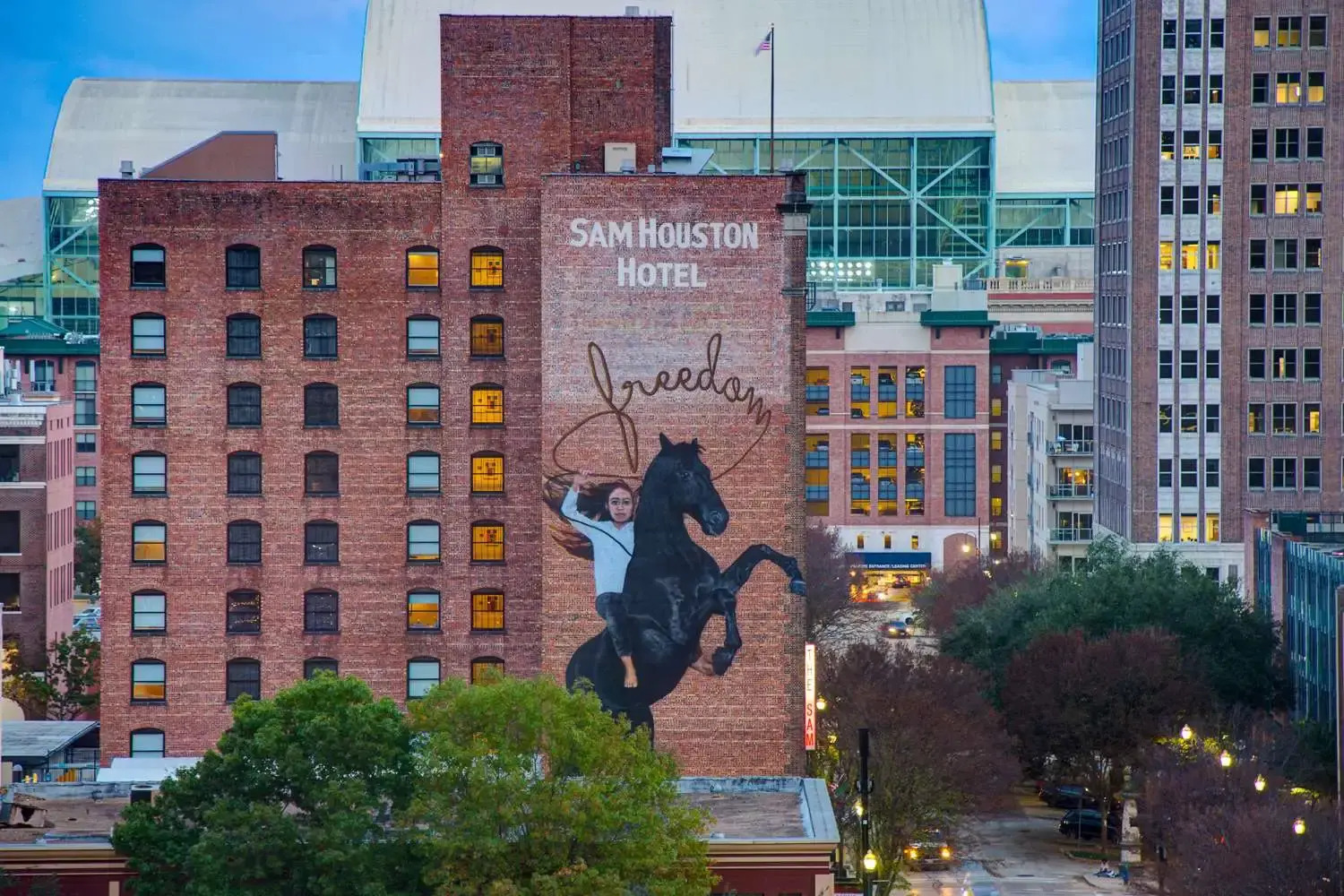Photo - The Sam Houston, Tapestry Collection by Hilton