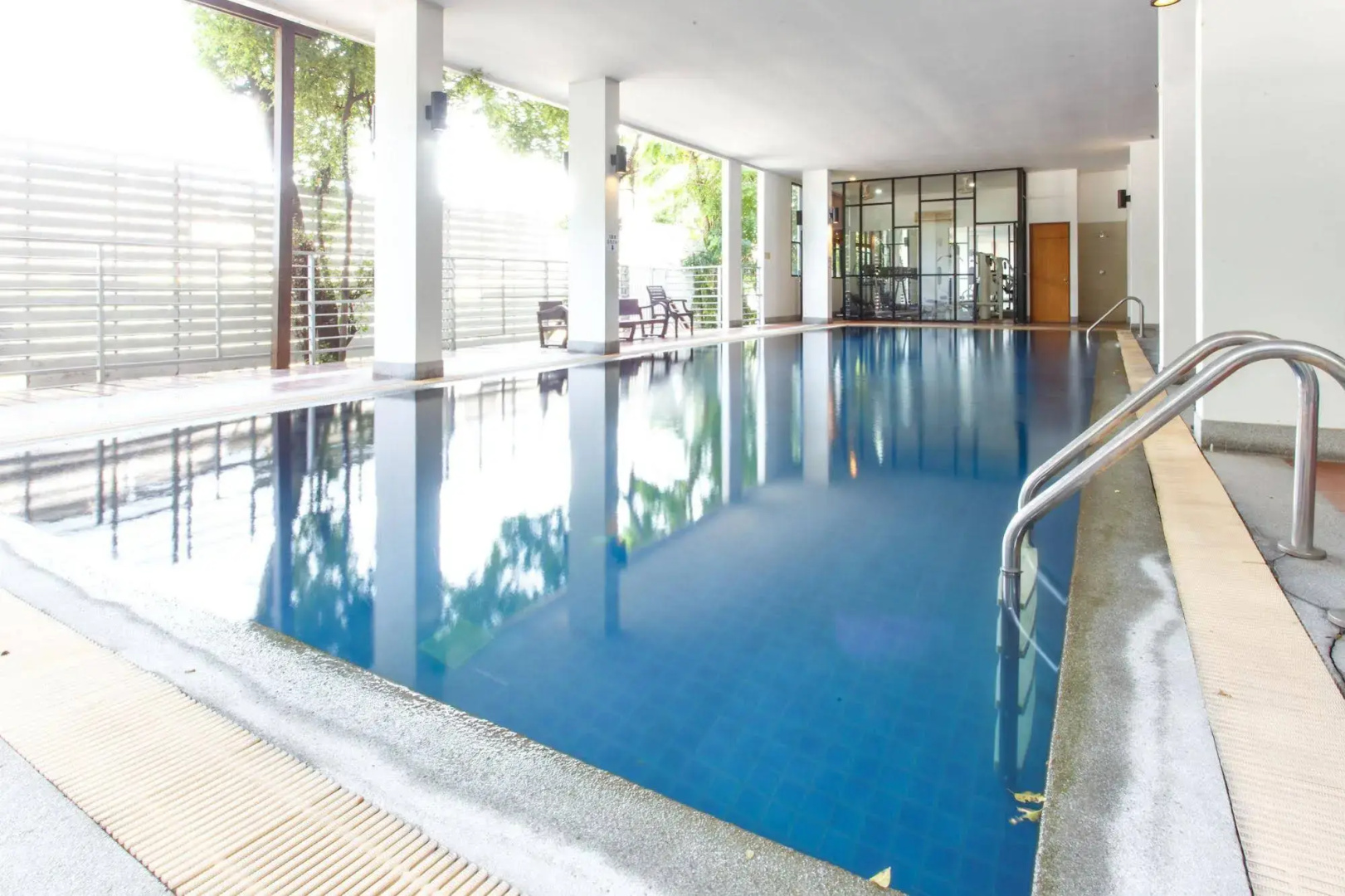 Photo - Benviar Tonson Residence