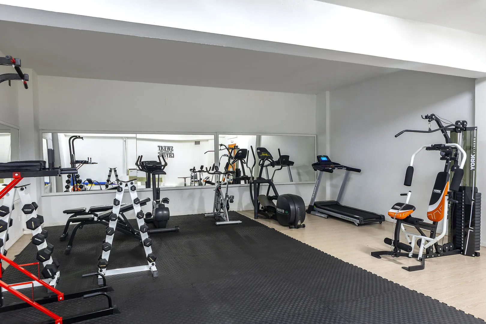 Photo - Mayfair Gardens