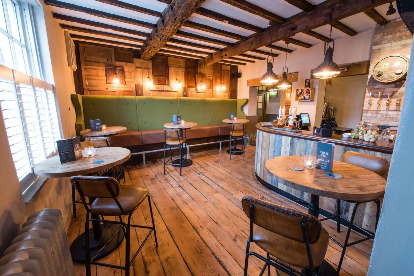 Foto - The Littleton Arms