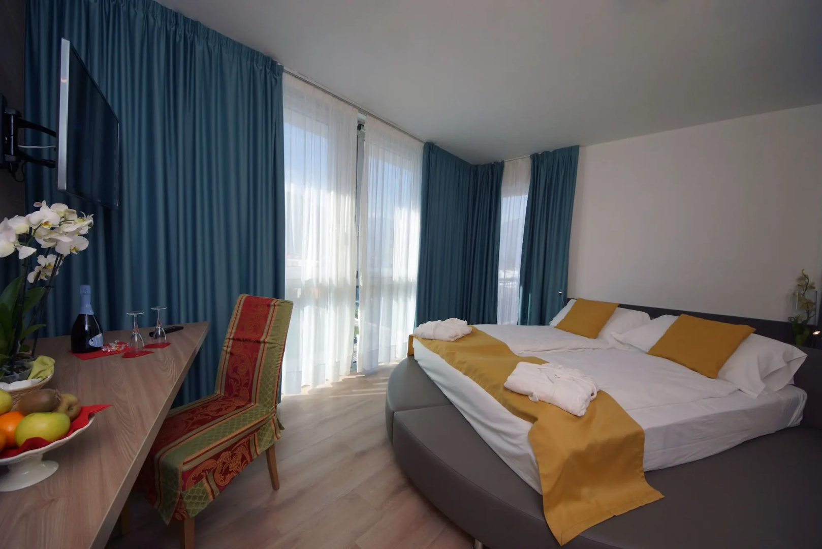 Foto - Ambassador Suite Hotel