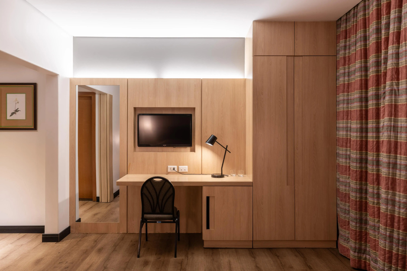 Photo - DELPLAZA Timbiras São Paulo