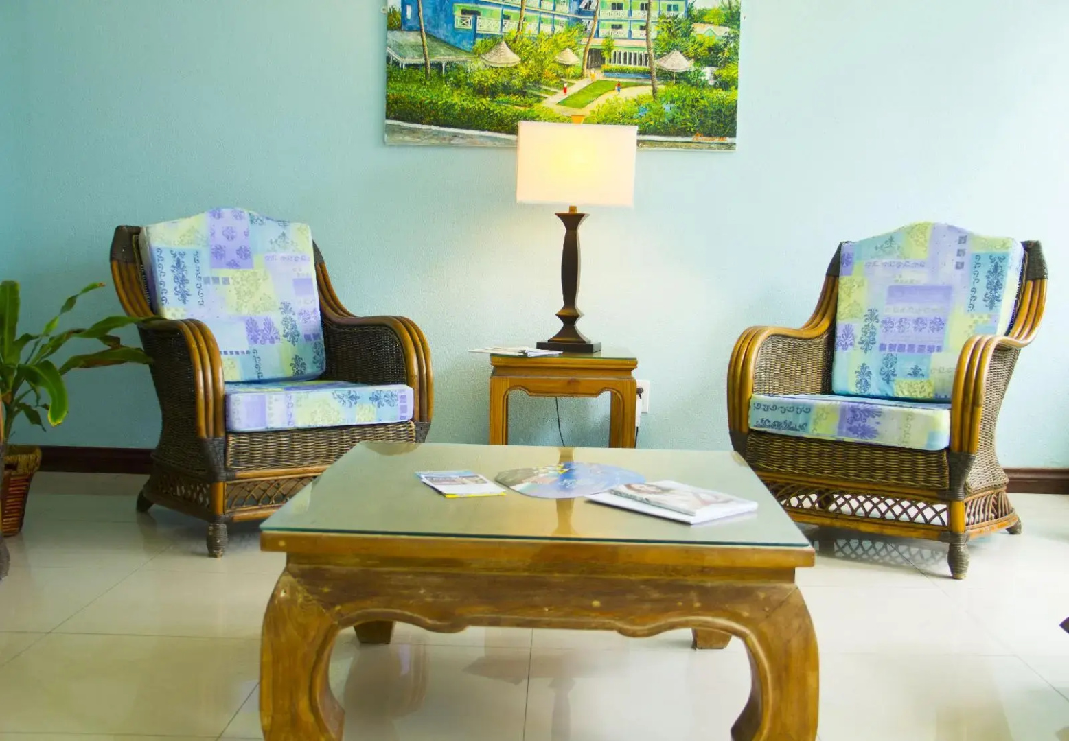 Photo - Dover Beach Hotel