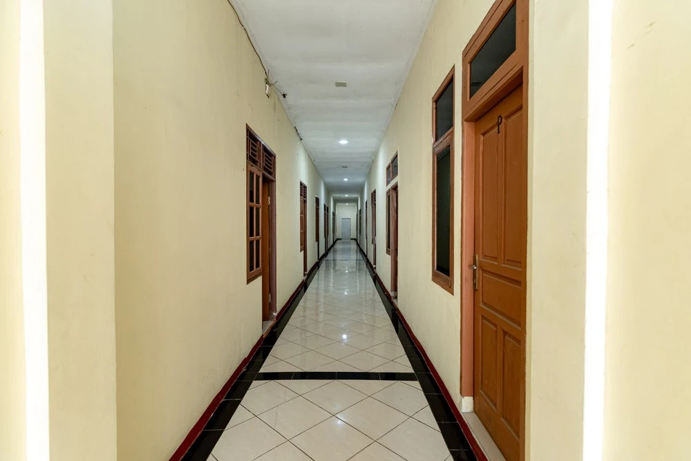 Photo - RedDoorz near Kelapa Gading