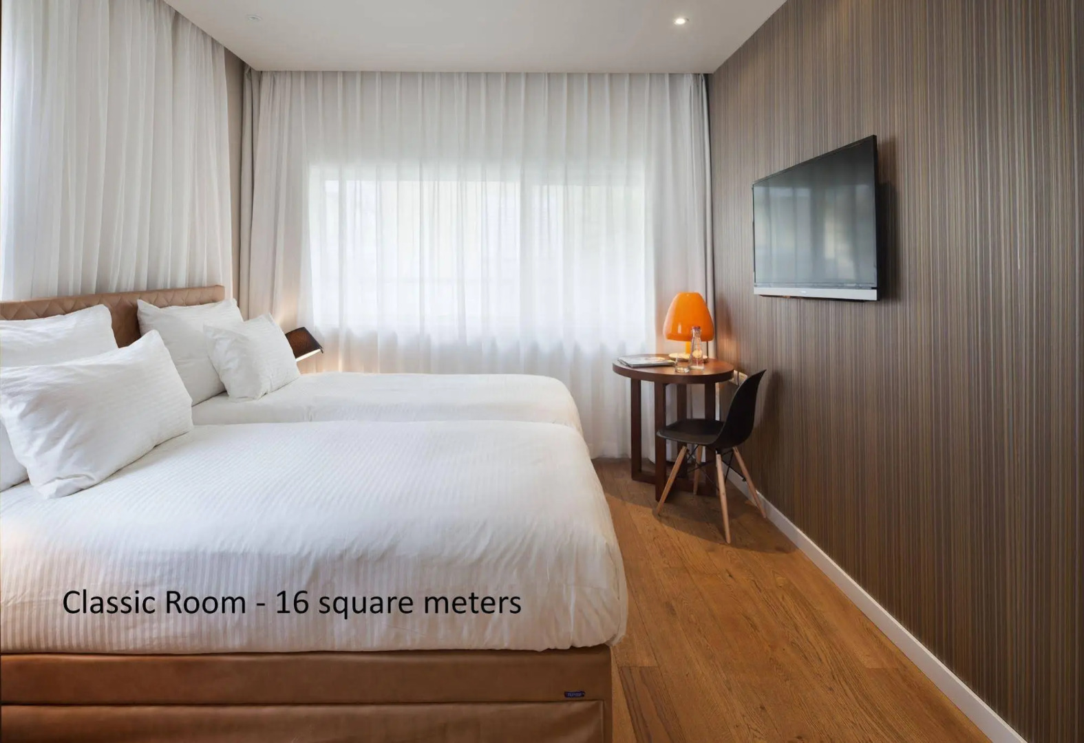 Photo - Jacob Shenkin Hotel