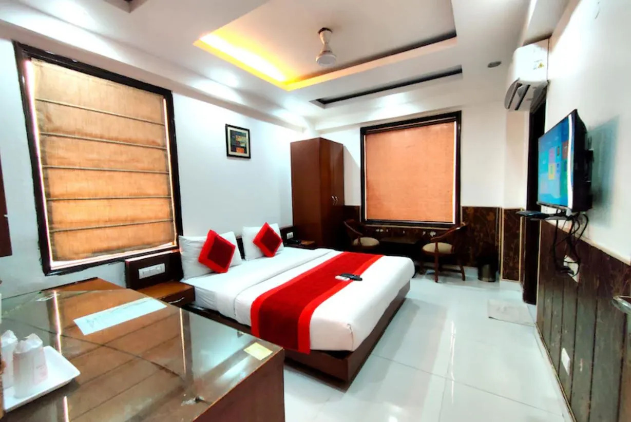 Photo - Hotel Harsha International