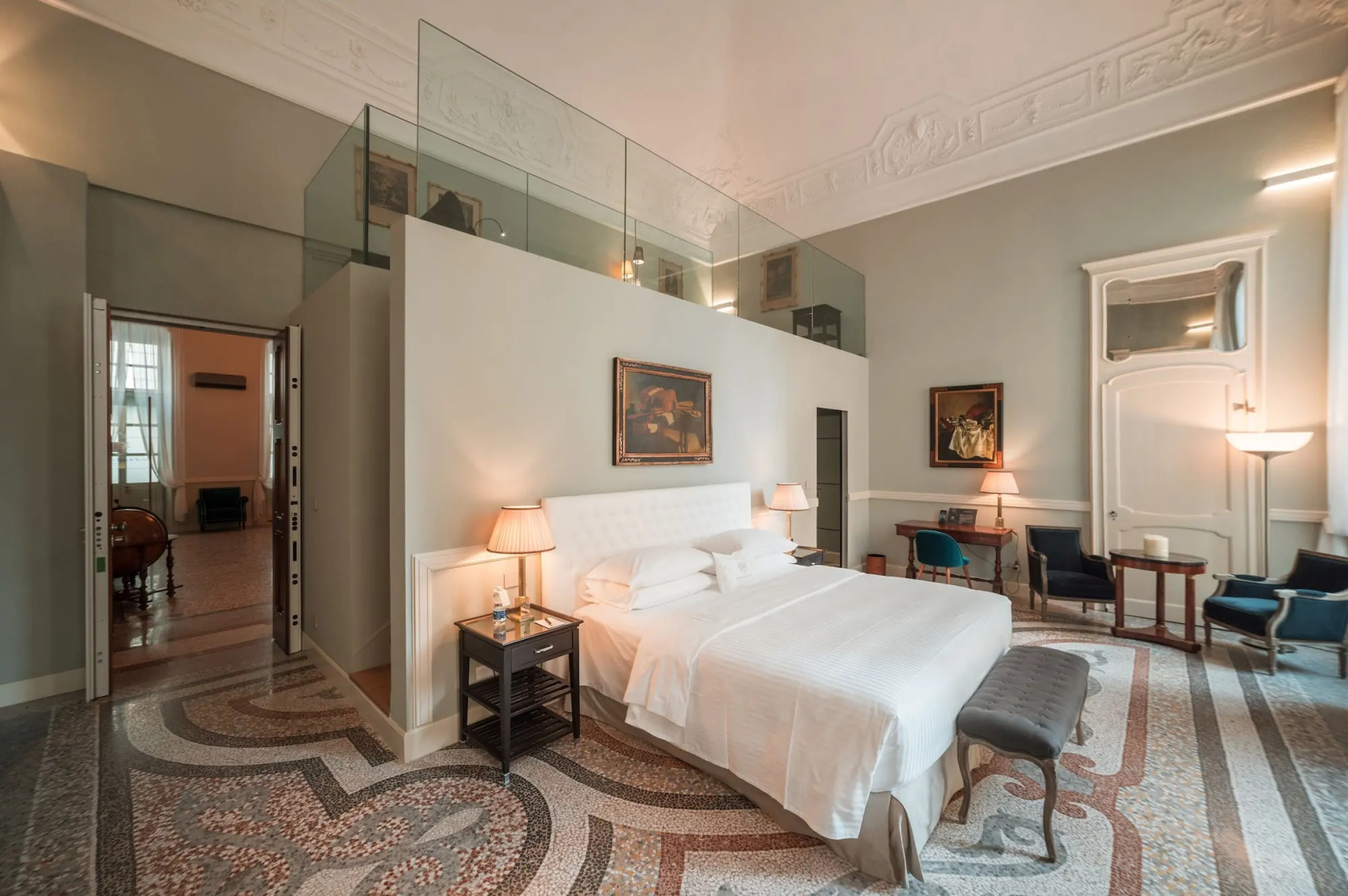 Photo - Royal Palace Hotel