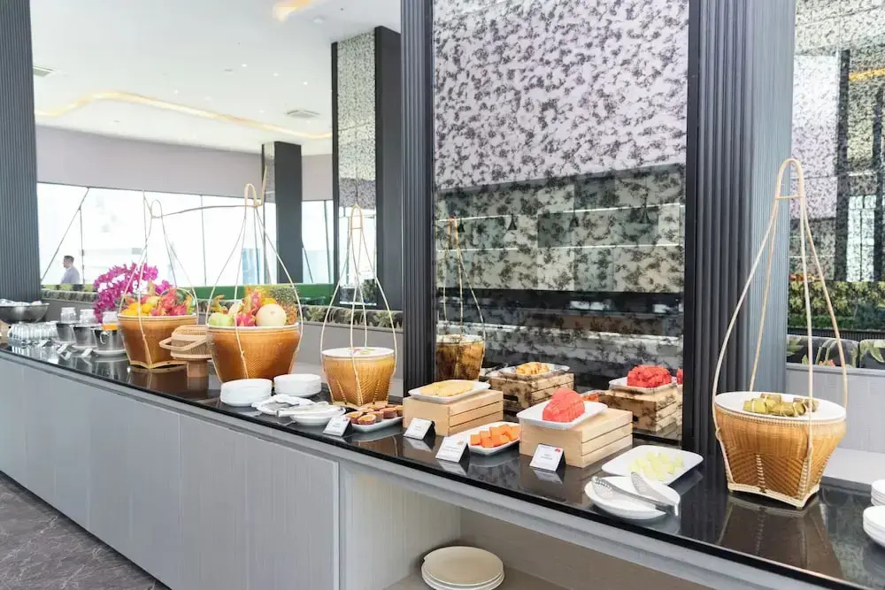Photo - Queensland Hotel Bangkok