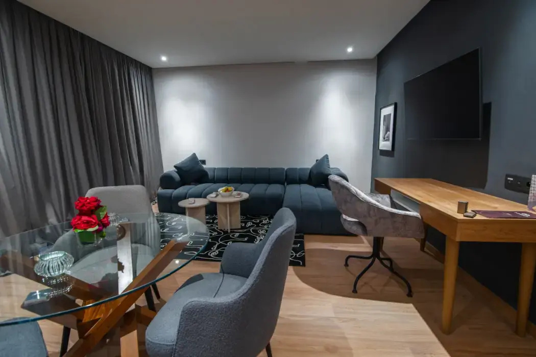 Photo - Dominium Palace