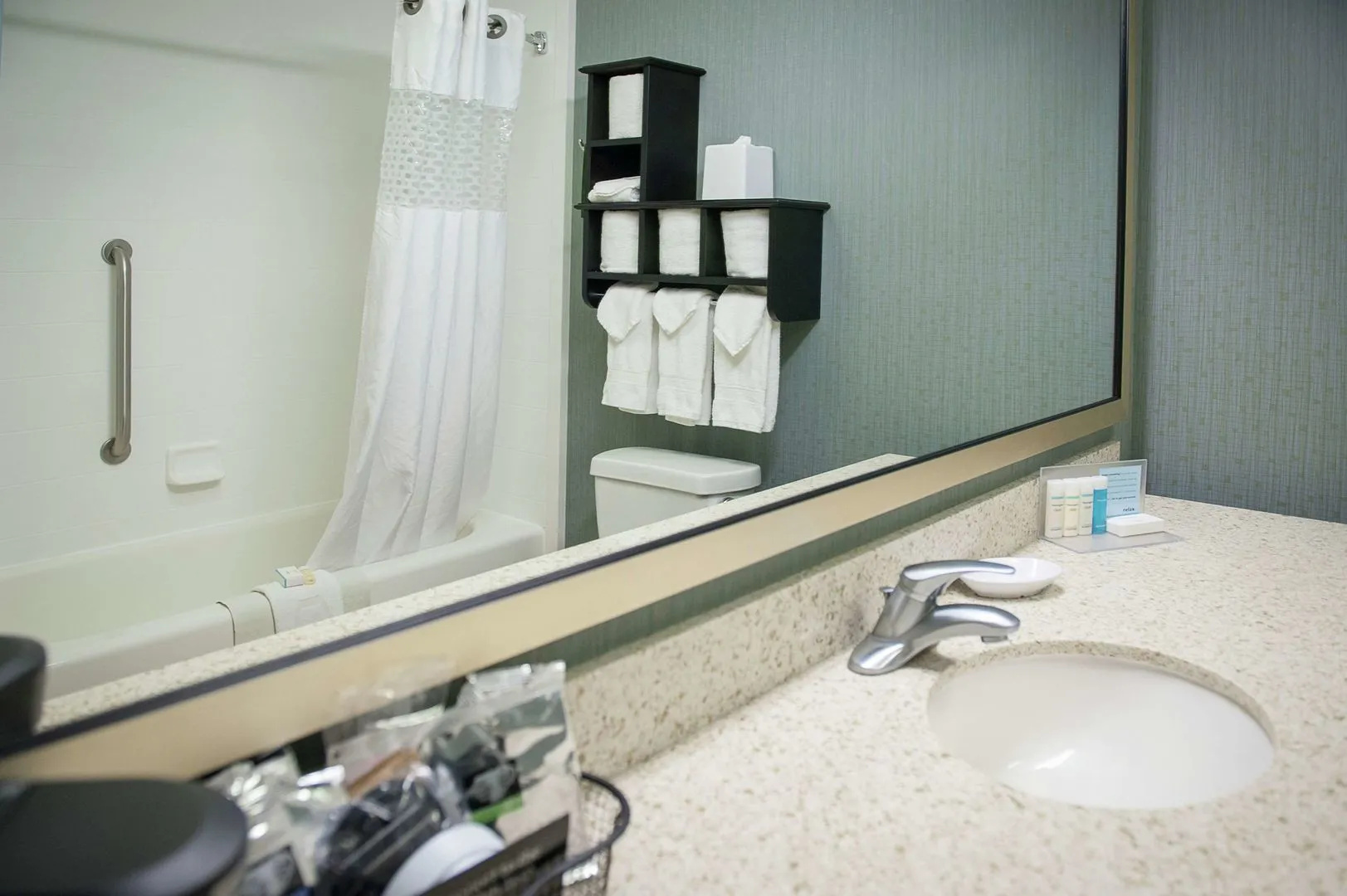Photo - Hampton Inn & Suites St. Petersburg/Downtown