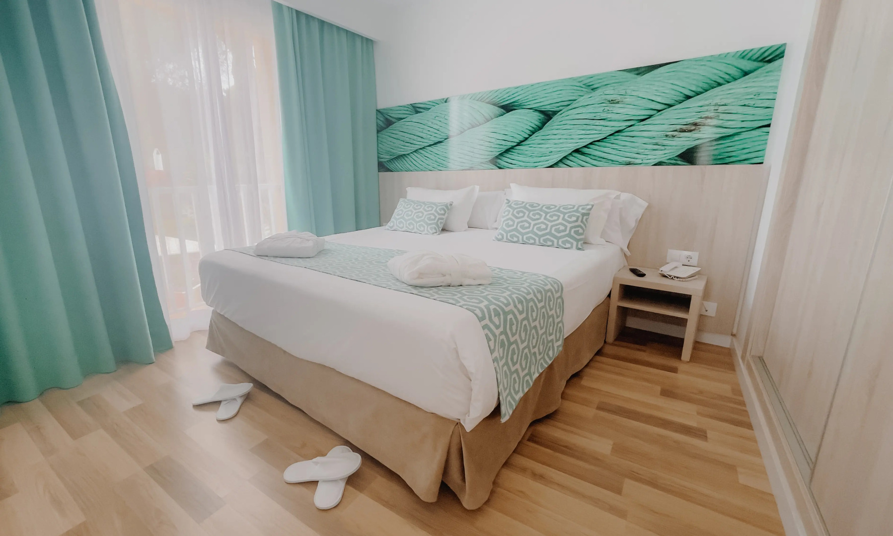 Foto - Comitas Floramar