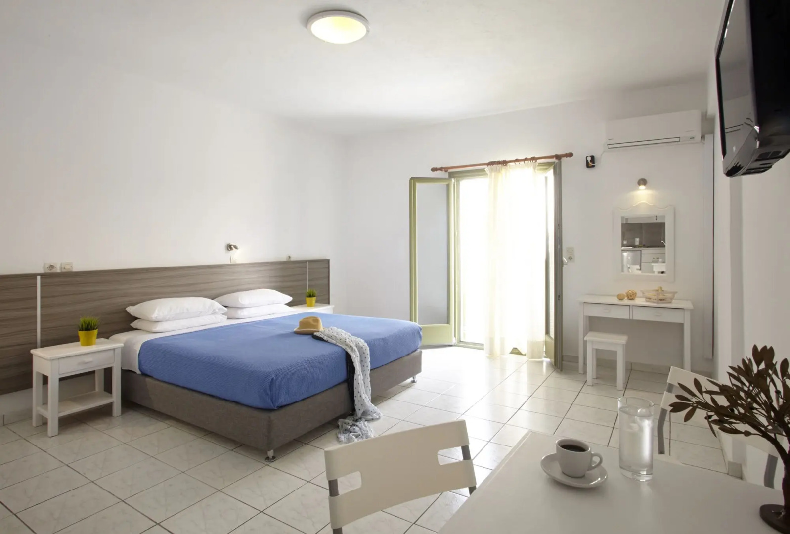 Photo - Studios Marios