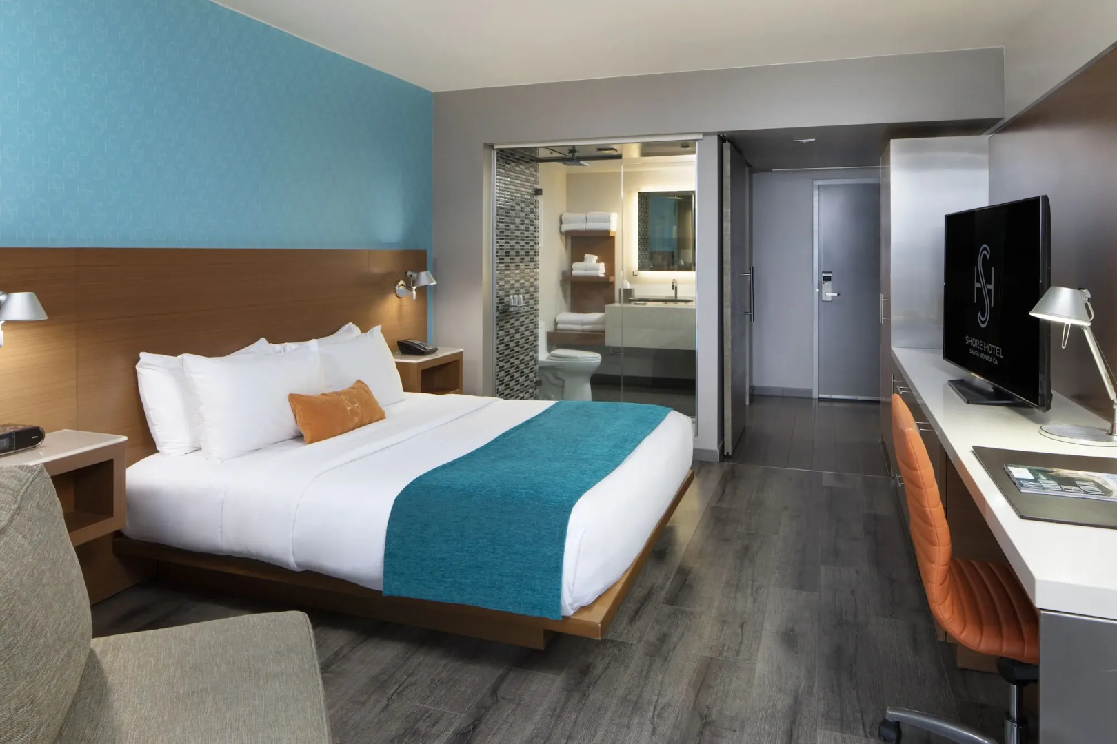 Photo - Shore Hotel