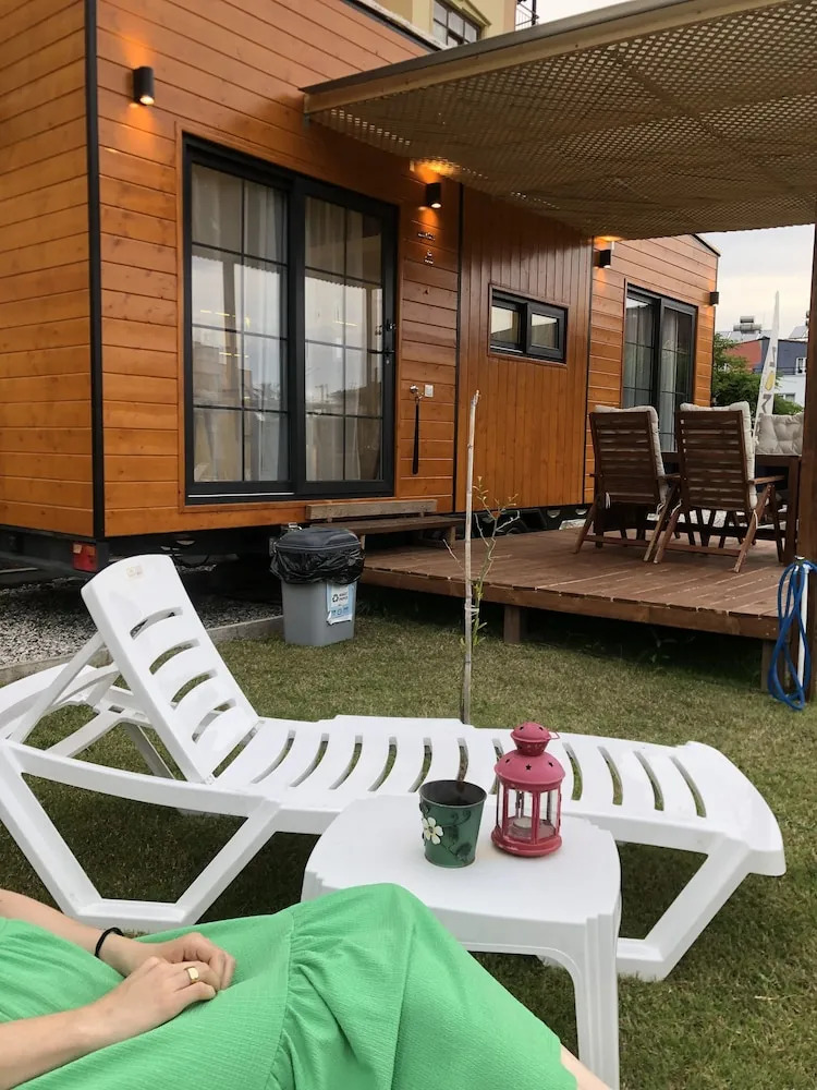 Photo - Lemon Tiny House