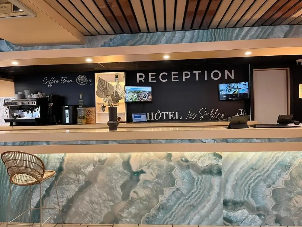 Photo - Hôtel Les Sables - Urban Style - by Logis Hotels