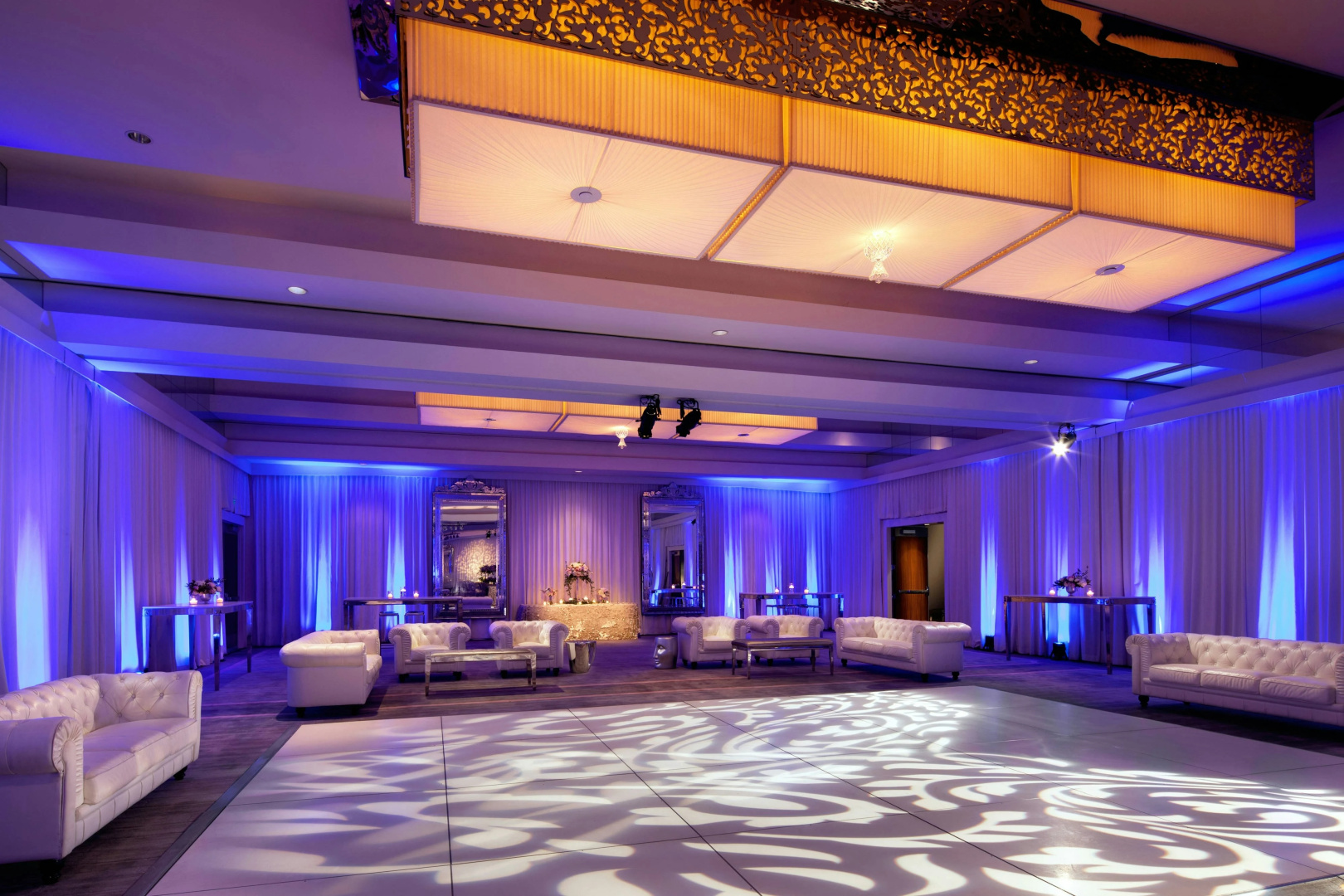 Photo - SLS Hotel, a Luxury Collection Hotel, Beverly Hills