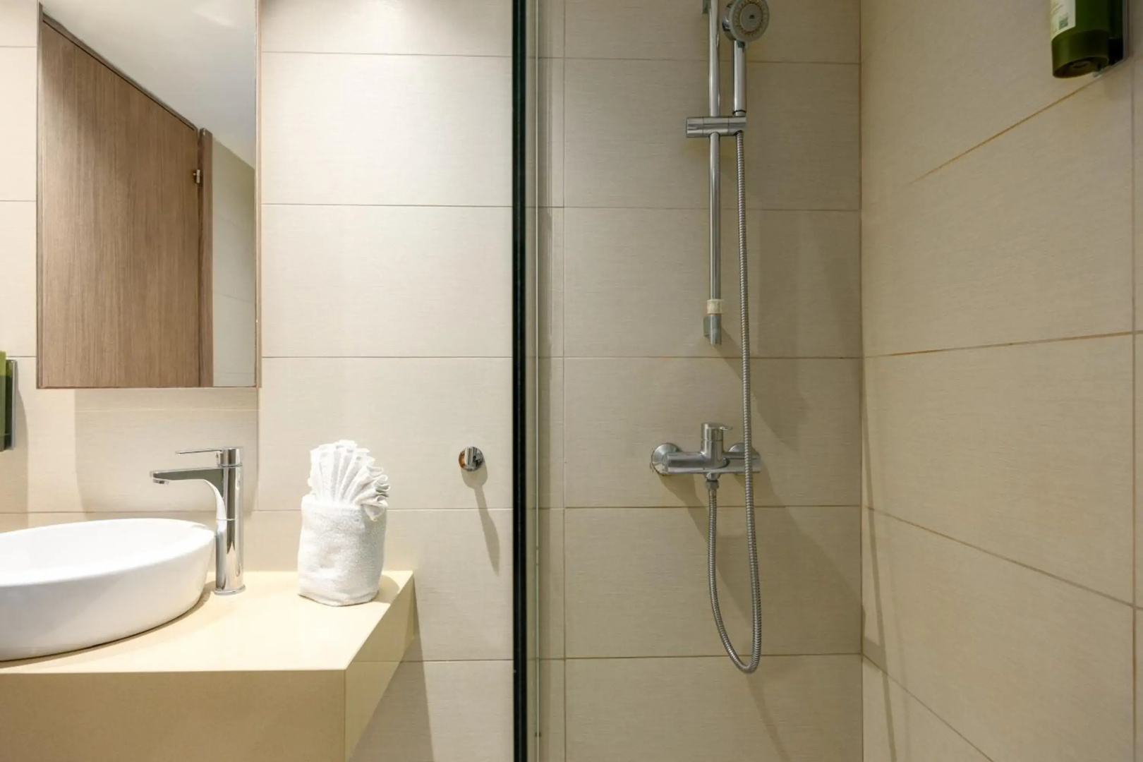 Foto - Melpo Antia Hotel & Suites