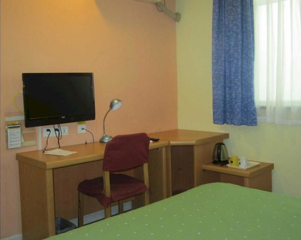 Home Inn Shanghai Pudong District Huinan Town