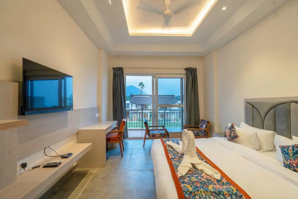 Evara Spa & Resort