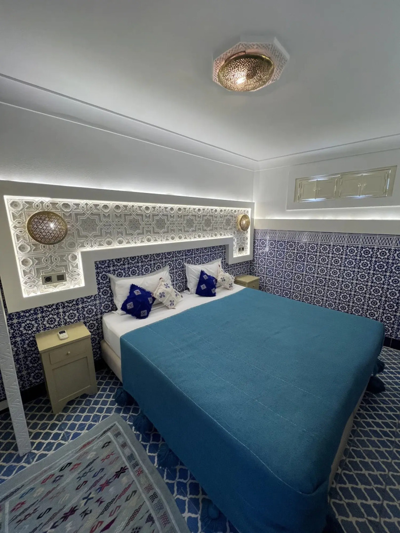 Photo - Riad Andalla