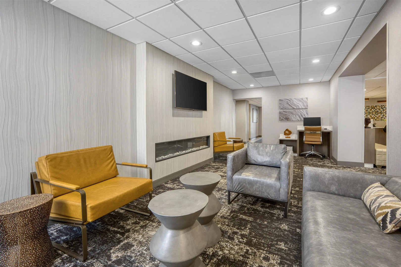 Foto - SureStay Plus Hotel by Best Western Chicago Lombard