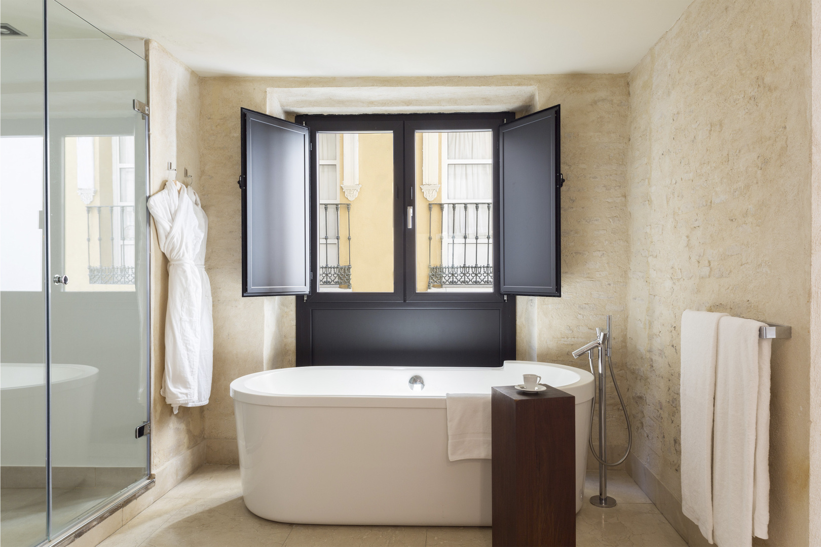 Photo - EME Catedral Mercer Hotel