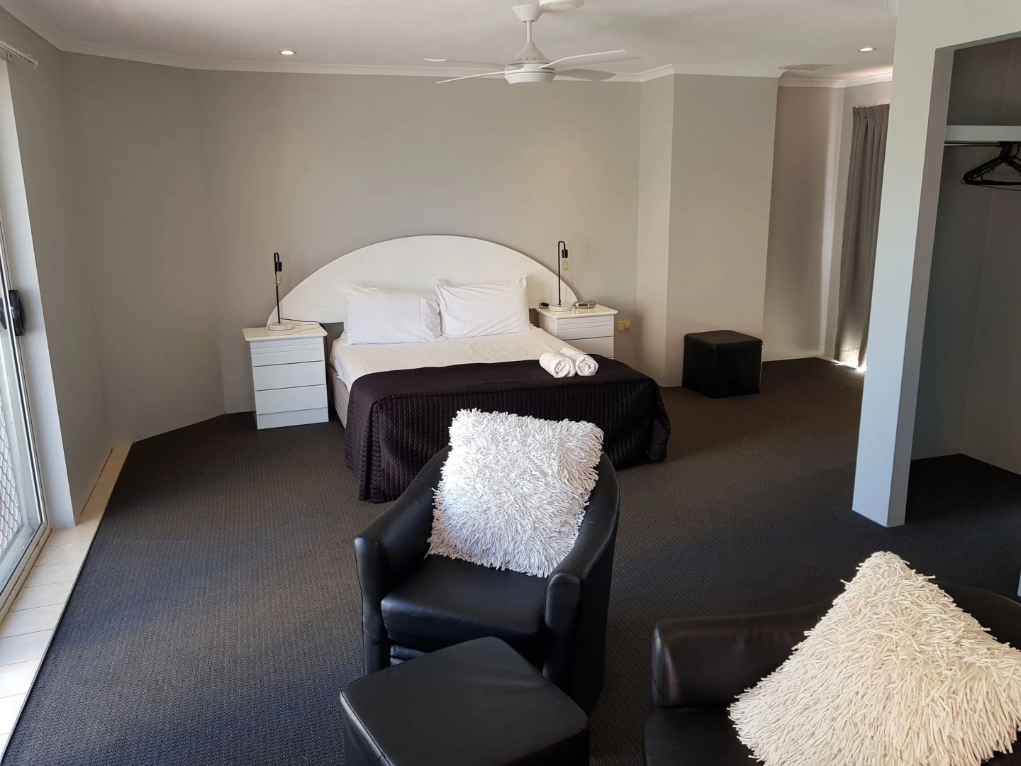 Photo - Markham Court