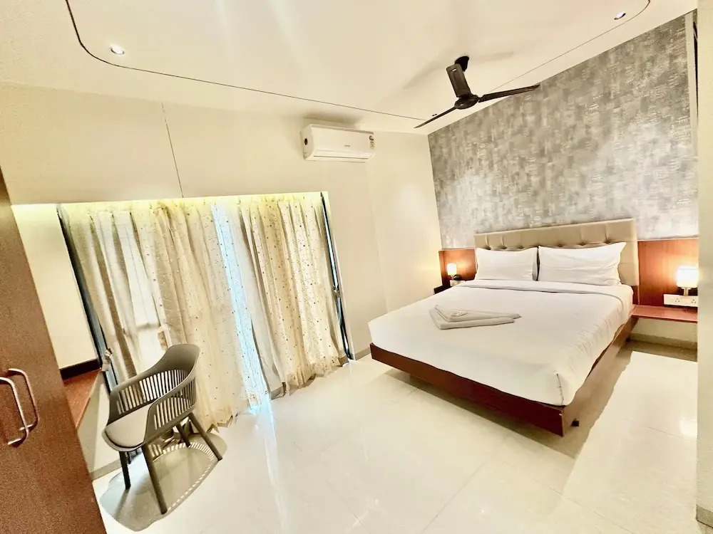 Foto - StayBird - Azure Suites, Business Hotel