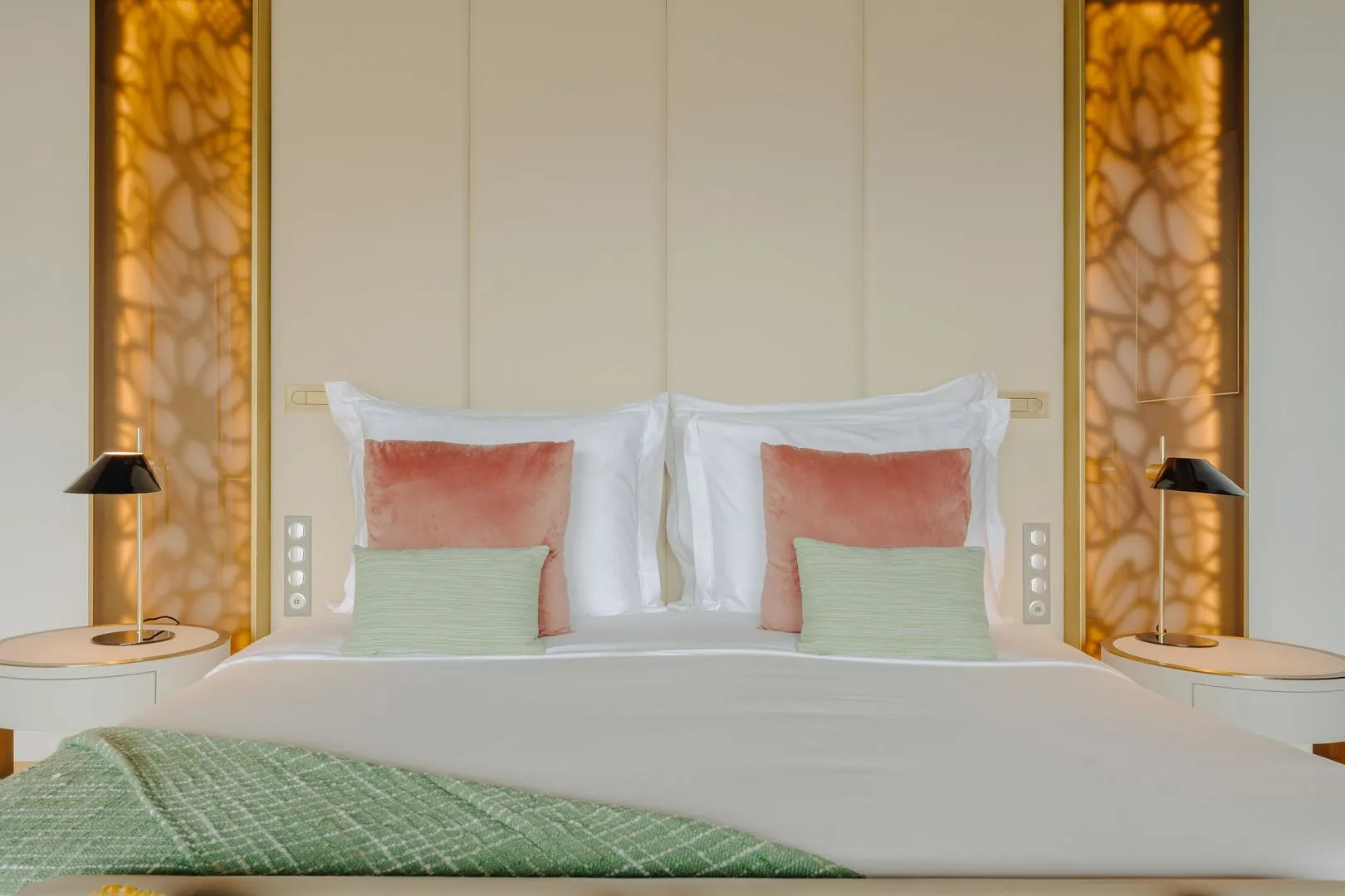 Photo - The Reserve - within Savoy Palace - The Leading Hotels of the World