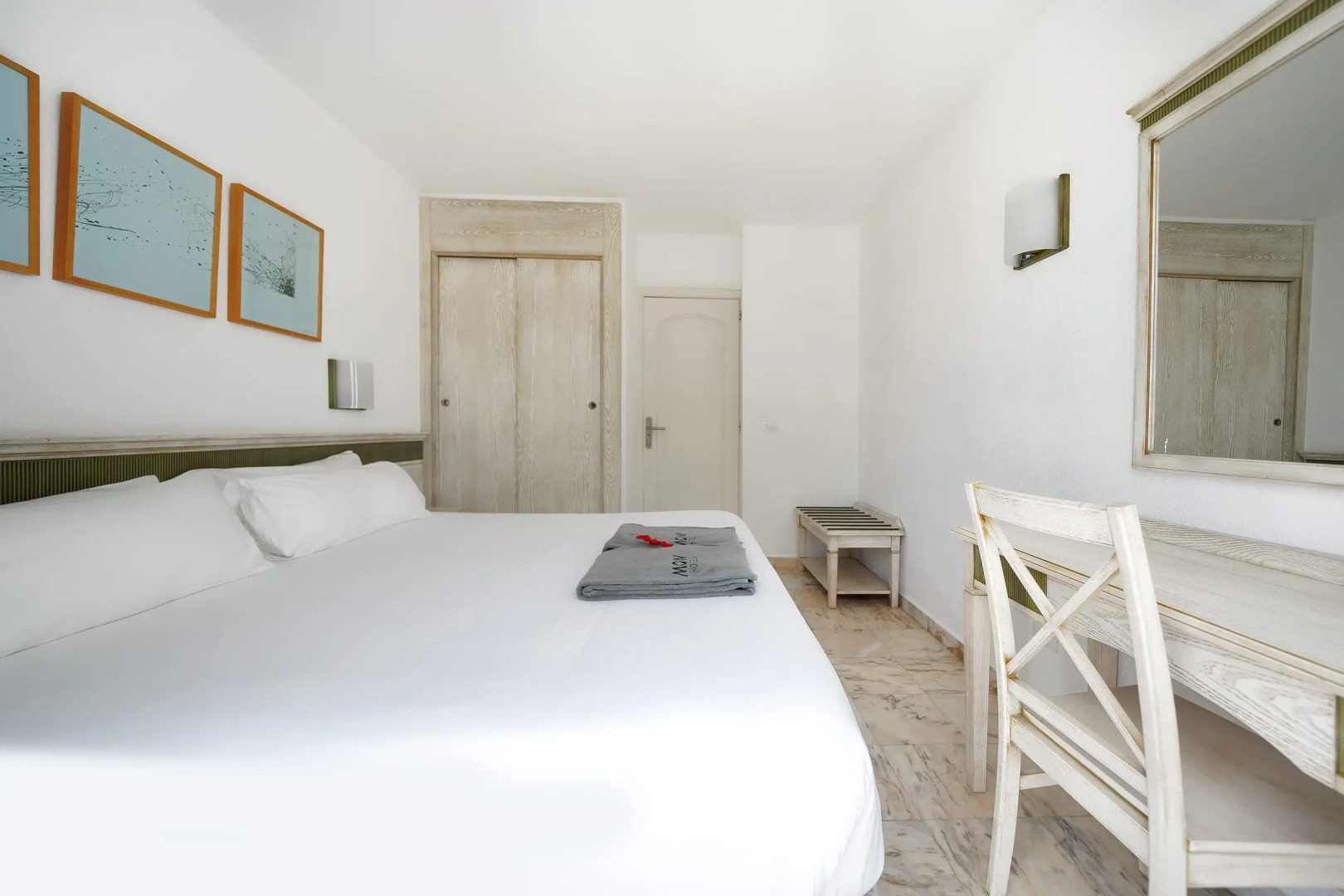 Photo - Vista Bonita - Gay and Lesbian Only Resort